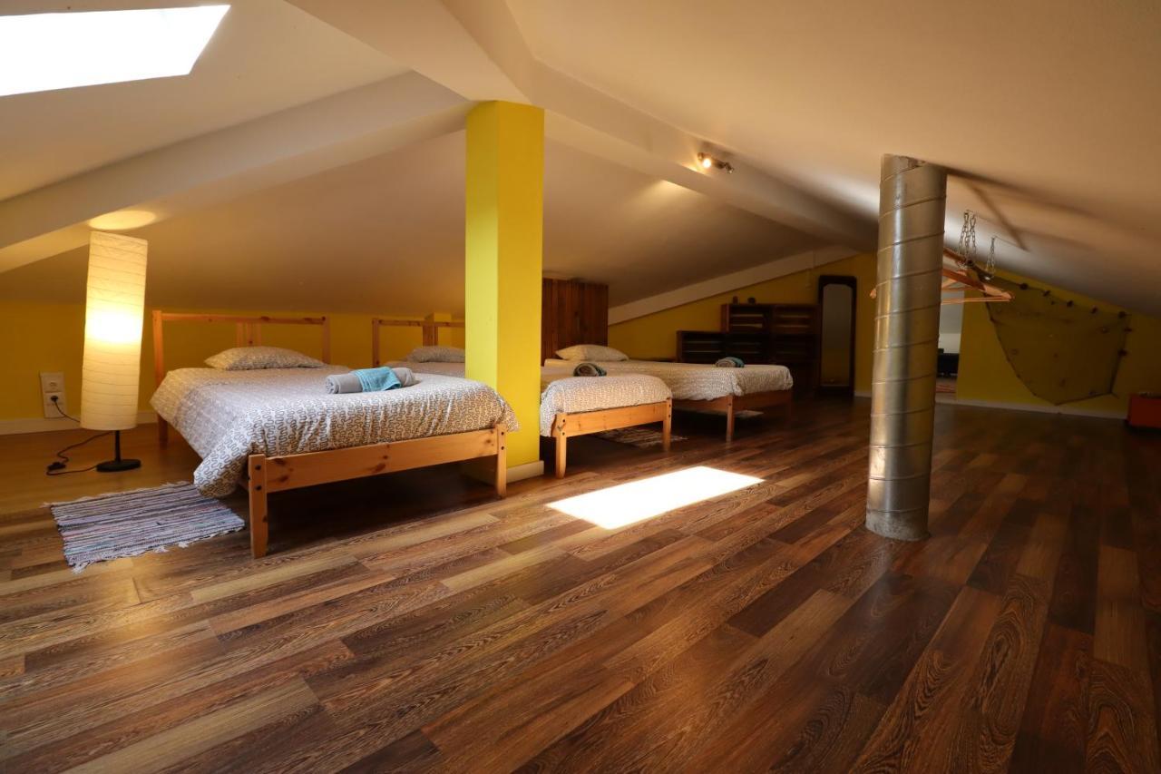 The Maverick Surfvillas โลรินญา ภายนอก รูปภาพ